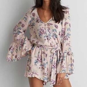 American Eagle Long Sleeve Lavender Purple Floral Romper Shorts